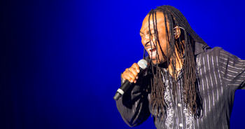 Earth Wind &amp; Fire Experience