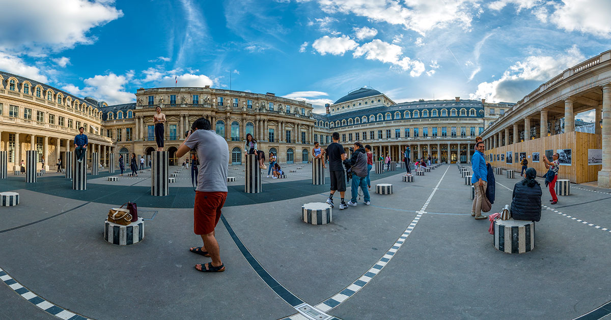 Colonnes de Buren - Paris