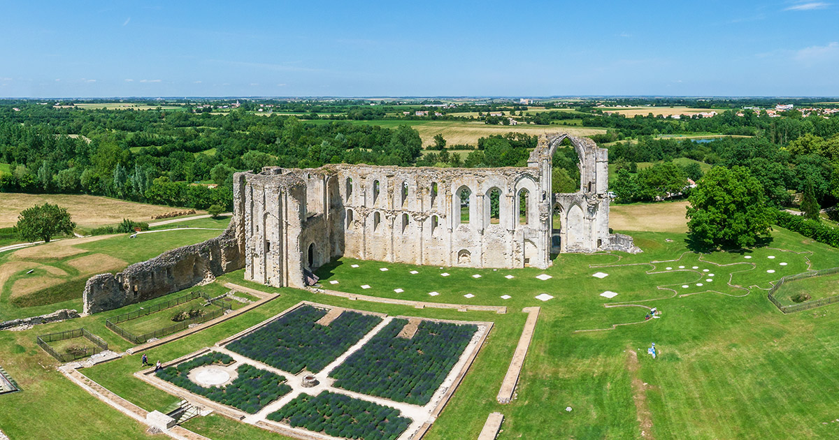 Abbaye Saint-Pierre de Maillezais