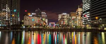 La Défense by night